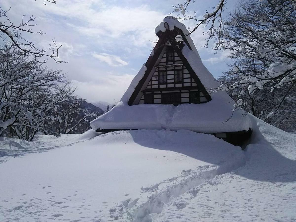 Guesthouse Kazura Nanto Exterior foto